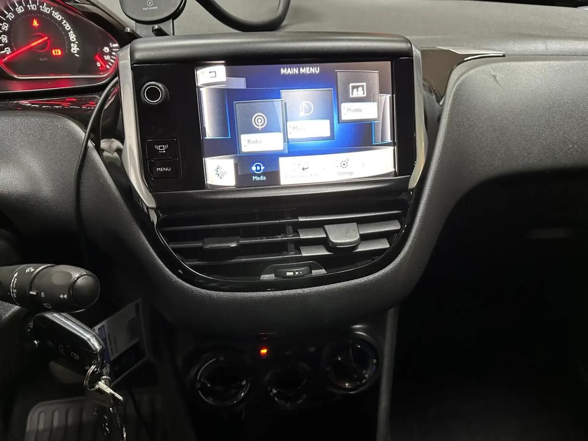 peugeot-2008-2015-gasolina-1199cc