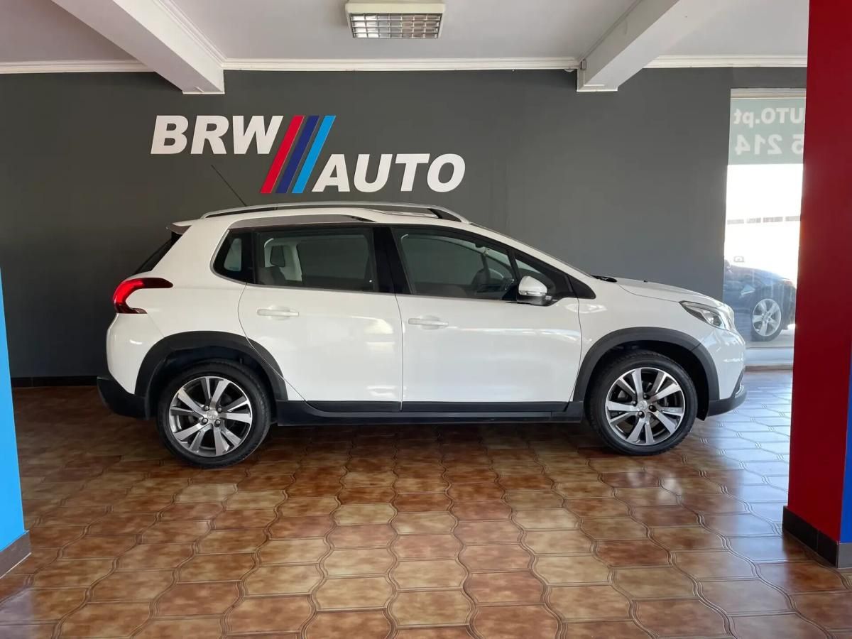 peugeot-2008-2016-gasolina-1199cc