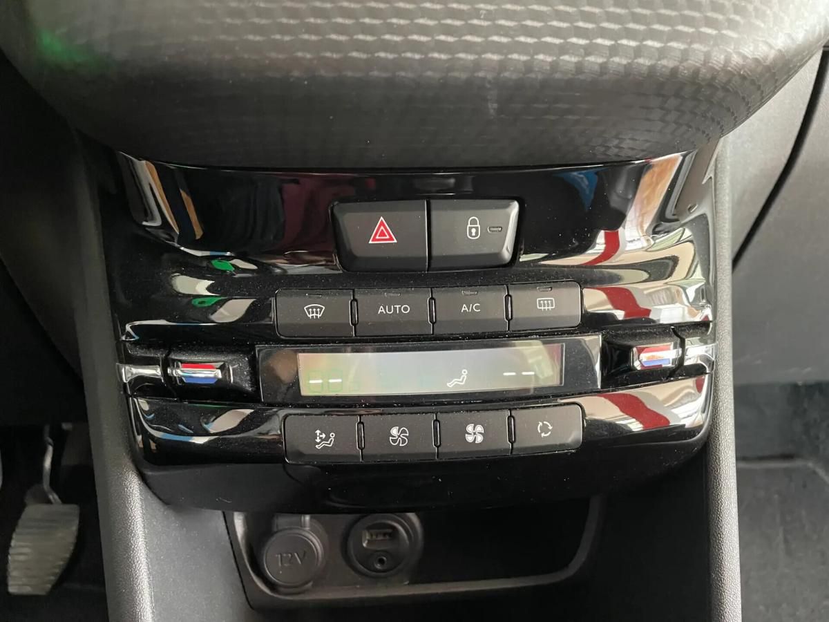 peugeot-2008-2016-gasolina-1199cc