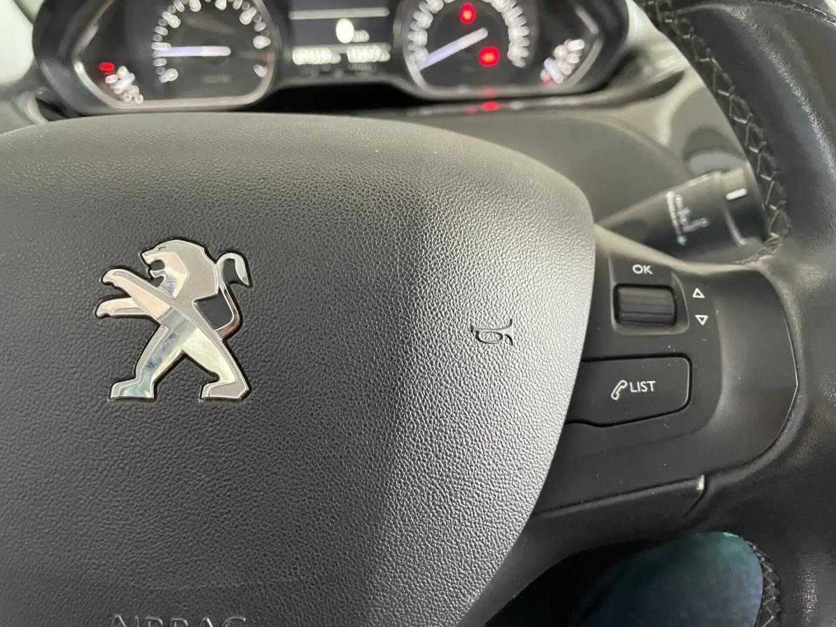 peugeot-2008-2016-gasolina-1199cc
