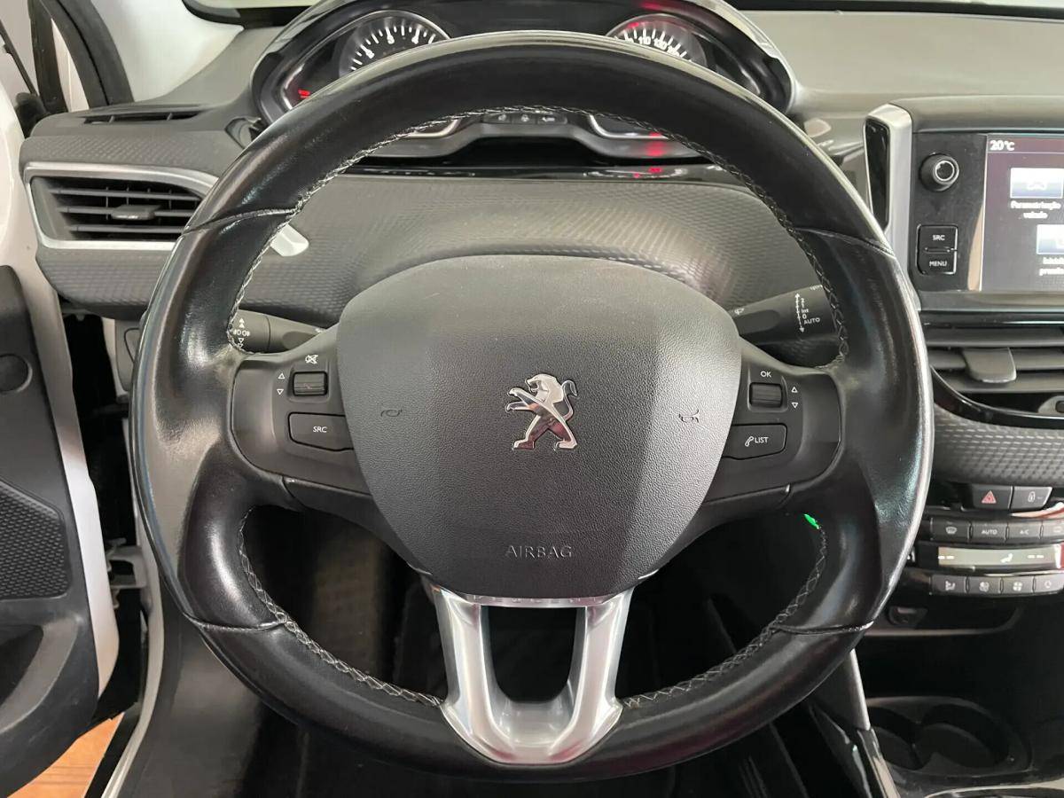 peugeot-2008-2016-gasolina-1199cc