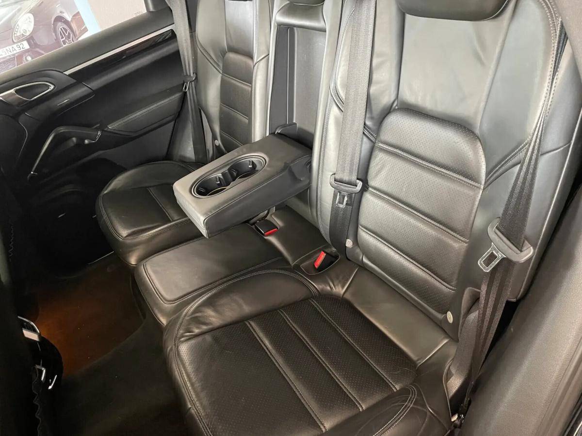 porsche-cayenne-2010-diesel-2967cc