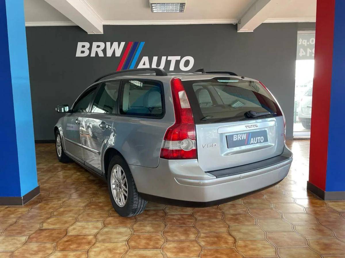 volvo-v50-2008-diesel-1560cc