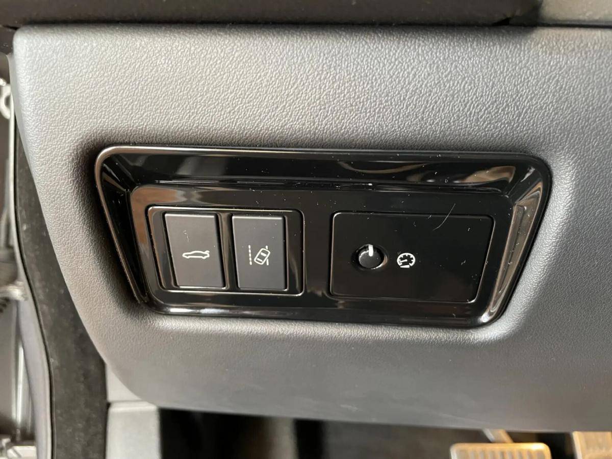 jaguar-xf-2016-diesel-1999cc