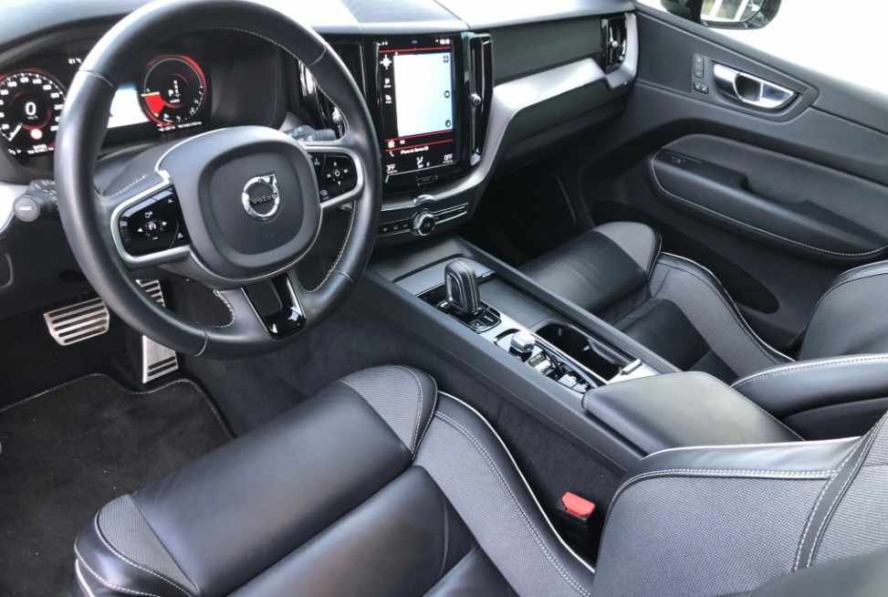 volvo-xc60-b6-2-0-awd-2020-gasolina-1969cc