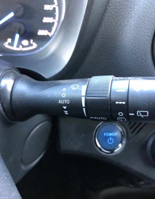 toyota-yaris-hybrid-1-5-vvt-i-2018-gasolina-1497cc