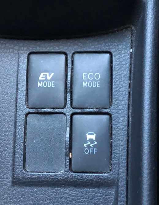 toyota-yaris-hybrid-1-5-vvt-i-2018-gasolina-1497cc