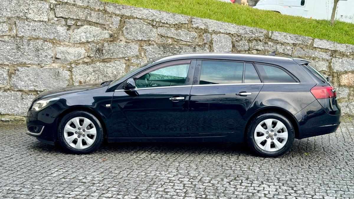opel-insignia-sports-tourer-2017-diesel-1598cc