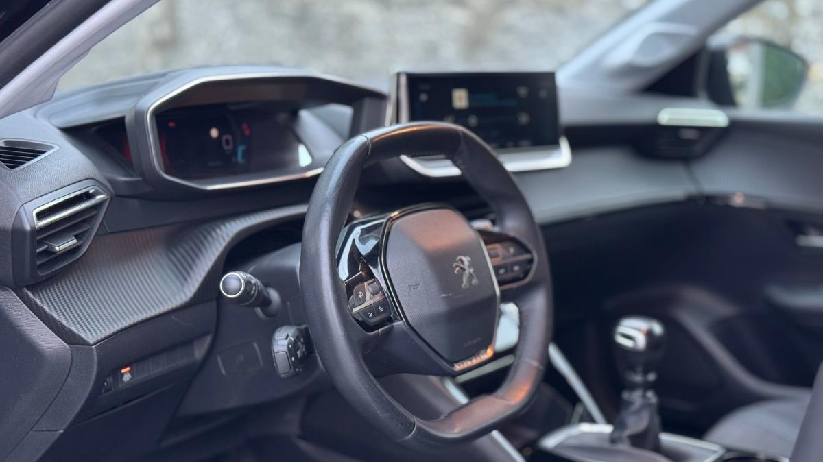 peugeot-208-2021-gasolina-1199cc