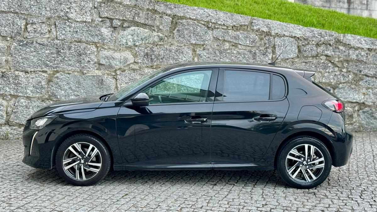 peugeot-208-2021-gasolina-1199cc