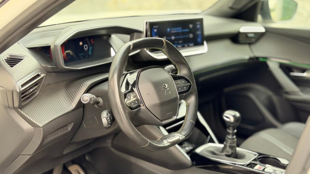 peugeot-2008-2019-gasolina-1199cc