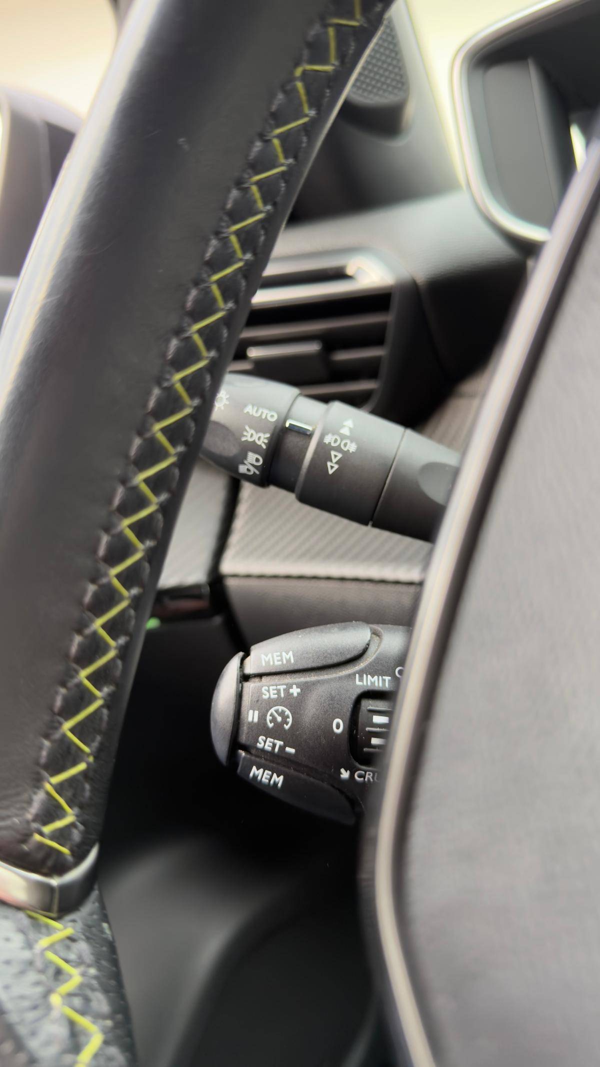peugeot-2008-2019-gasolina-1199cc