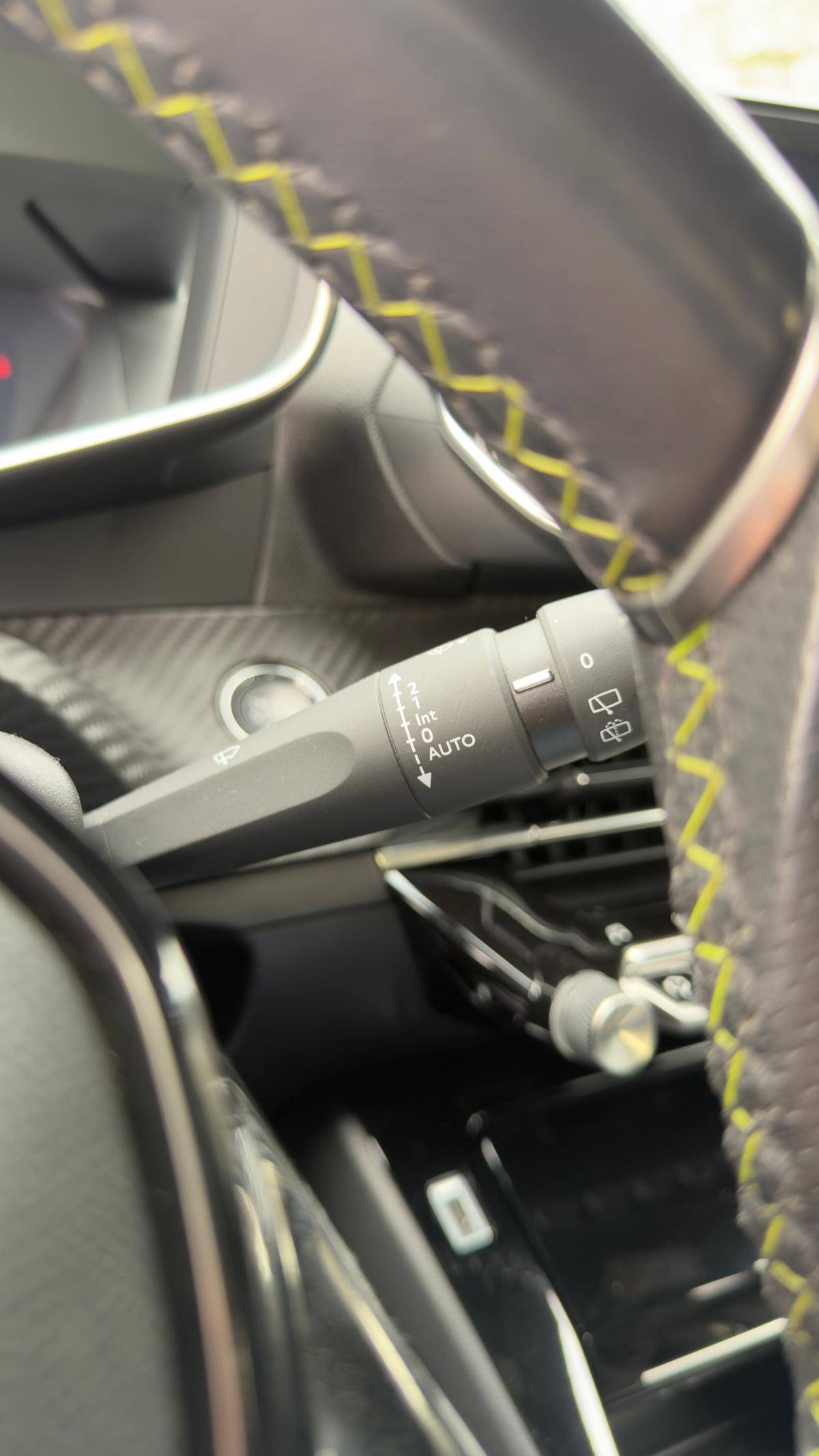peugeot-2008-2019-gasolina-1199cc