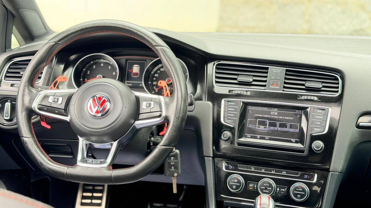 volkswagen-golf-2015-gasolina-1984cc