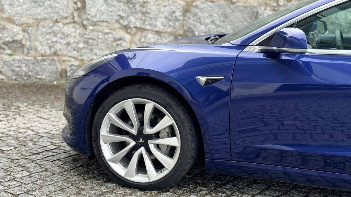 tesla-model-3-2019-eletrico-0cc