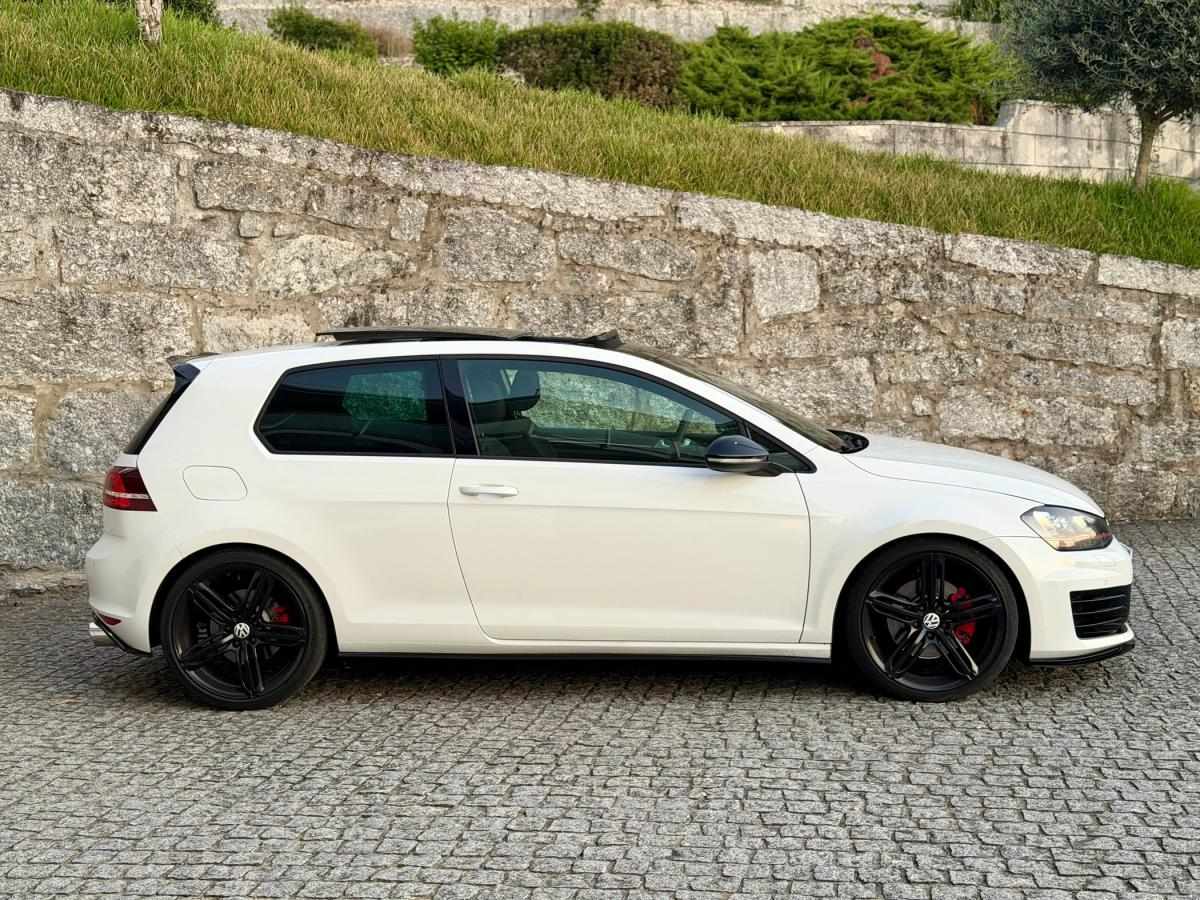 volkswagen-golf-2013-gasolina-1984cc