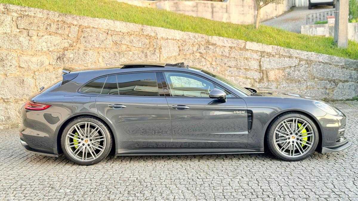 porsche-panamera-sport-turismo-2018-hibrido-a-gasolina-2894cc
