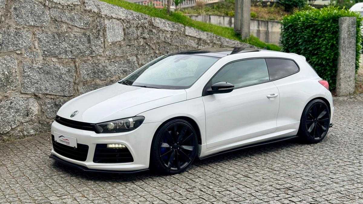 volkswagen-scirocco-2013-gasolina-1984cc