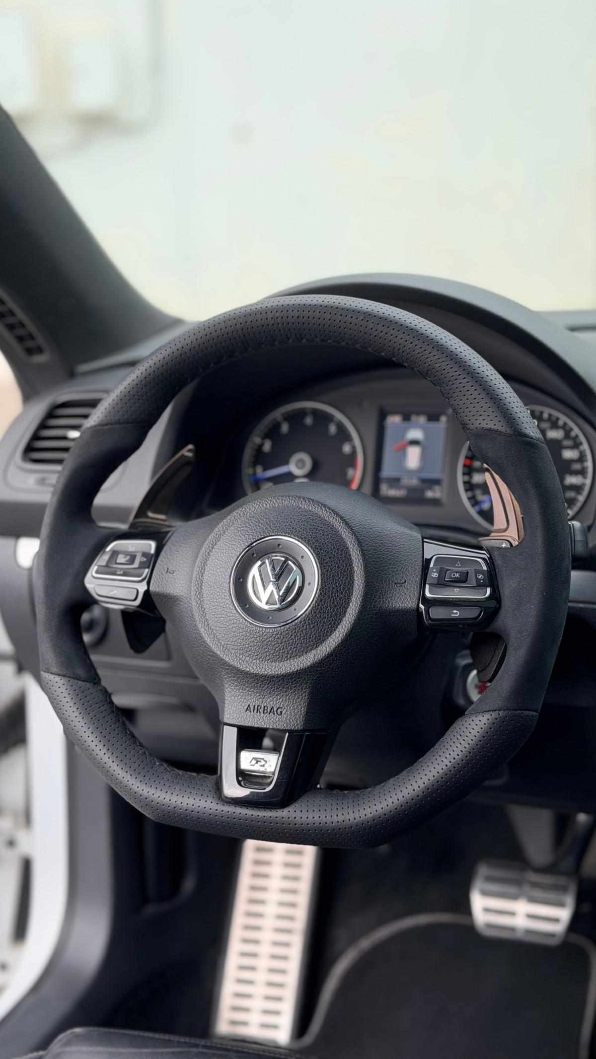 volkswagen-scirocco-2013-gasolina-1984cc
