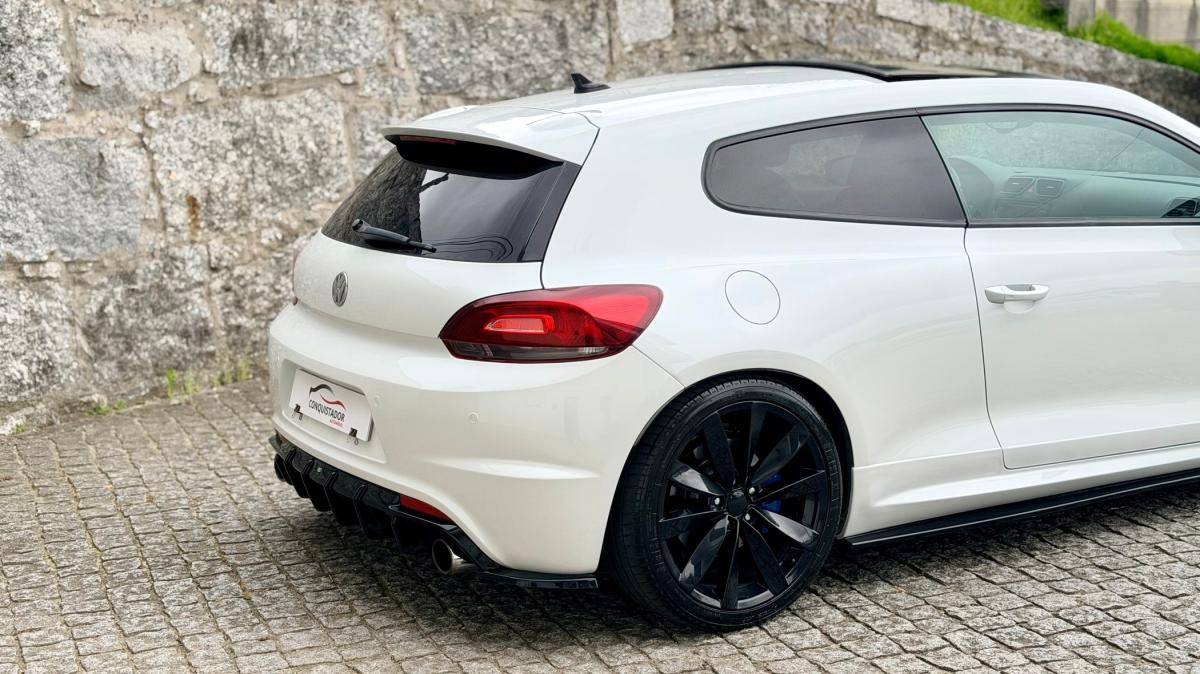 volkswagen-scirocco-2013-gasolina-1984cc