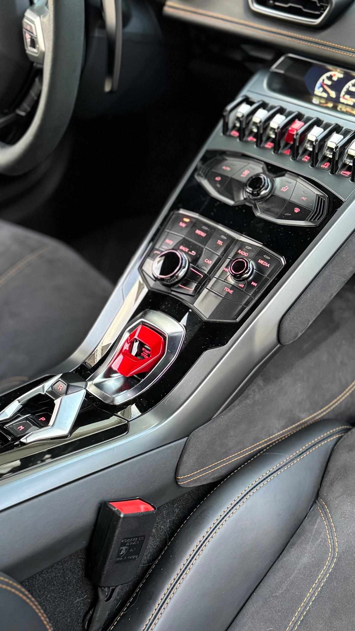 lamborghini-huracan-2015-gasolina-5204cc