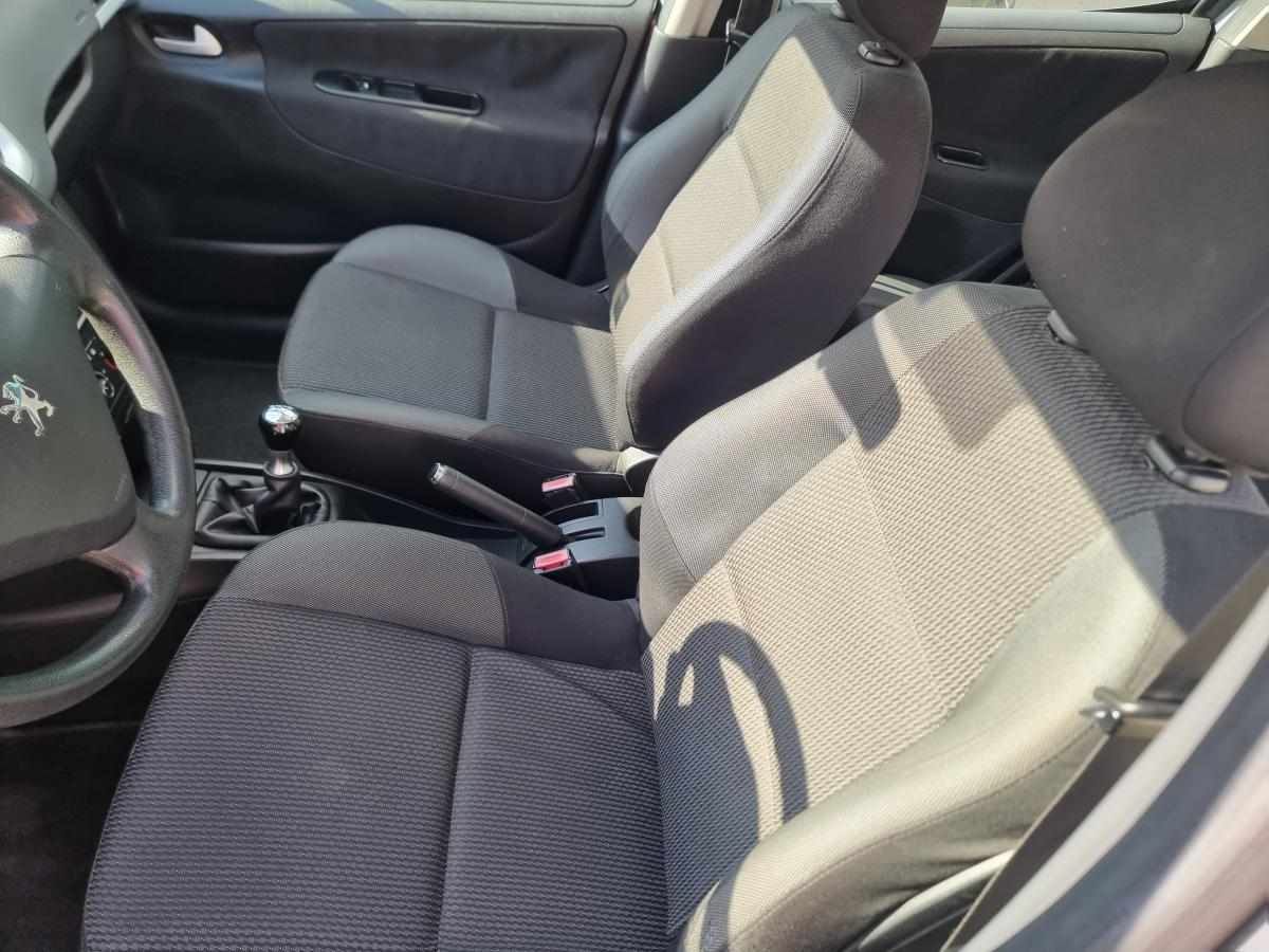 peugeot-207-1-4-vti-2010-gasolina-1397cc