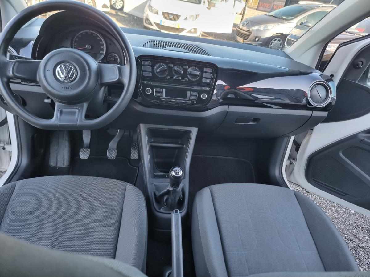 volkswagen-up-1-0-2015-gasolina-999cc
