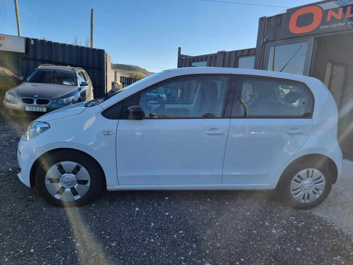 volkswagen-up-1-0-2015-gasolina-999cc