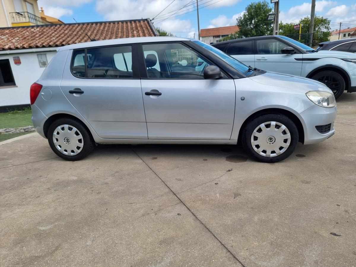 skoda-fabia-1-2-tsi-2011-gasolina-1197cc