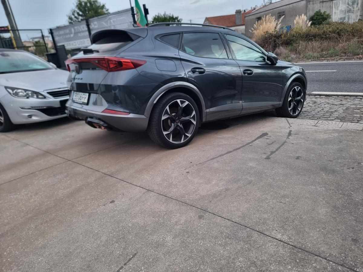 cupra-formentor-1-geracao-2021-hibrido-plug-in-1395cc