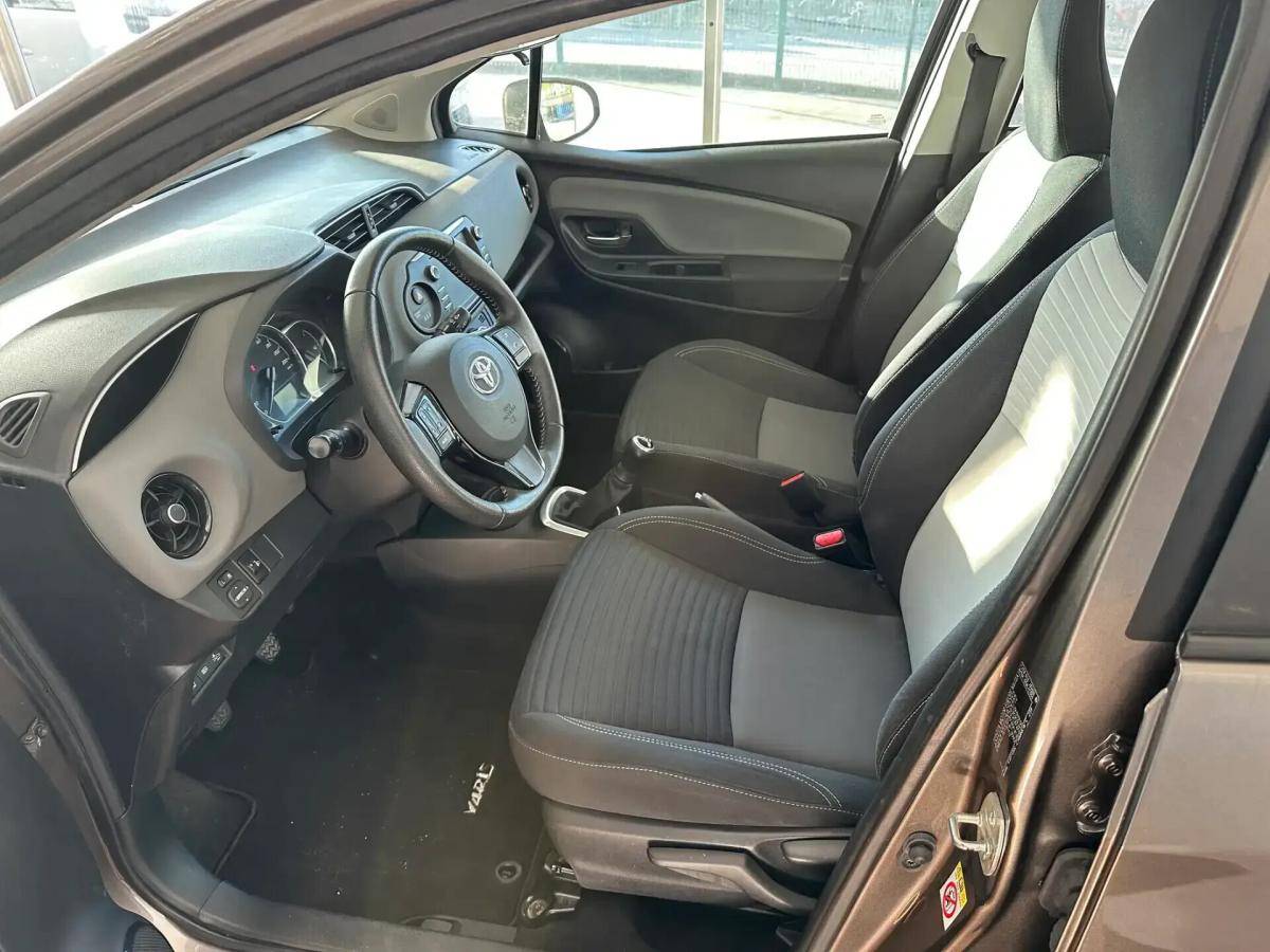 toyota-yaris-2018-gasolina-998cc