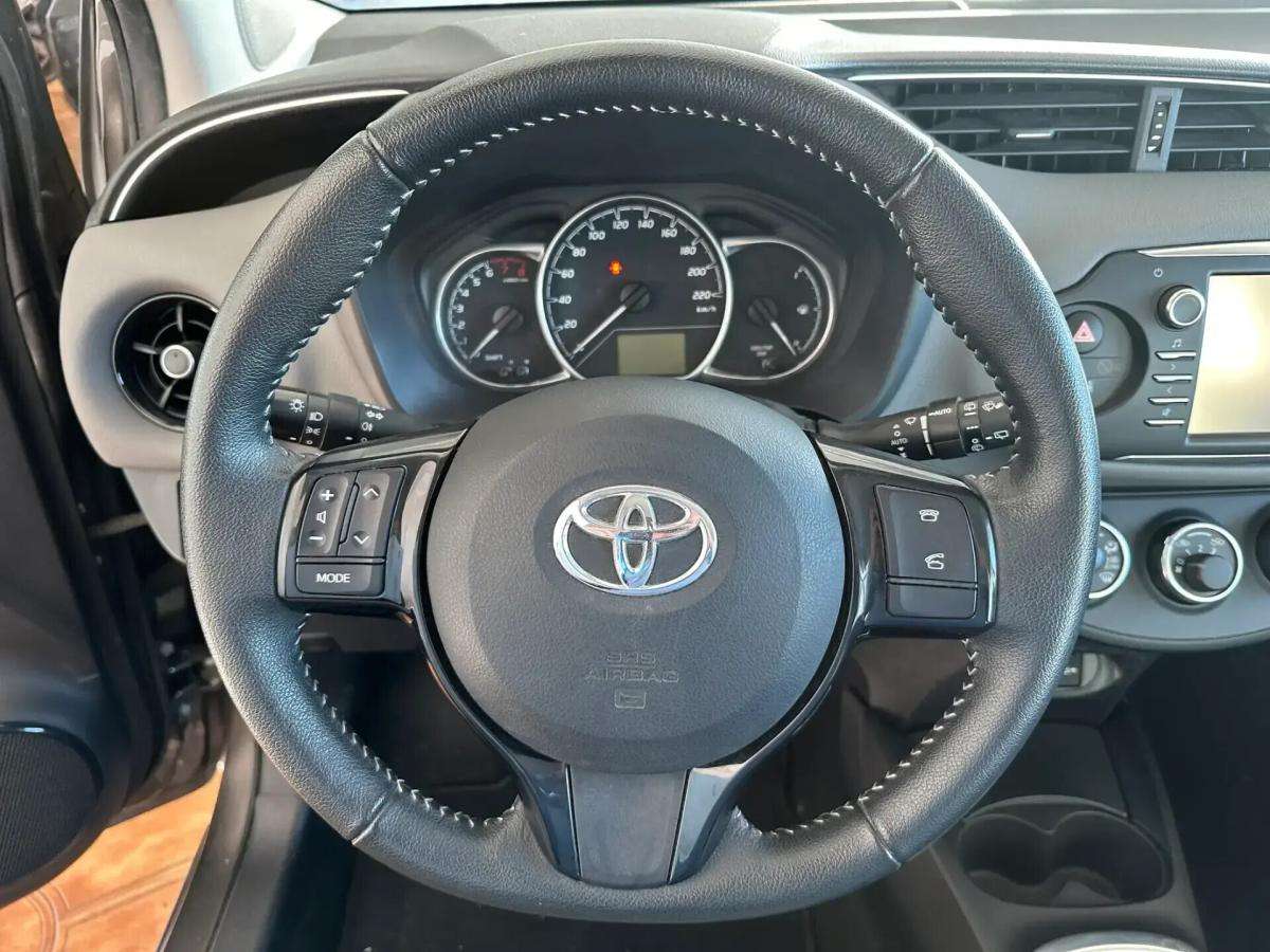 toyota-yaris-2018-gasolina-998cc