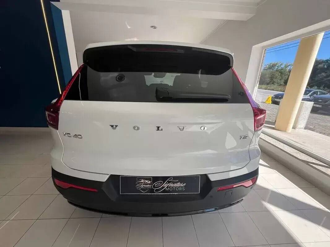 volvo-xc40-2023-gasolina-1477cc