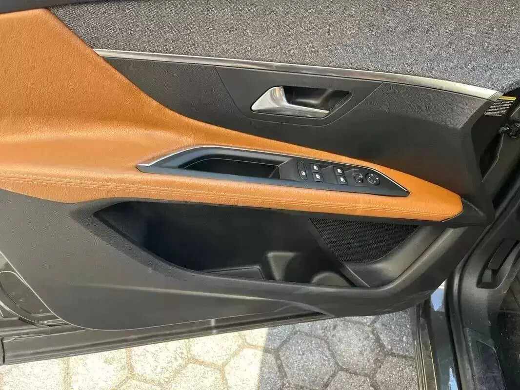 peugeot-3008-2018-gasolina-1199cc