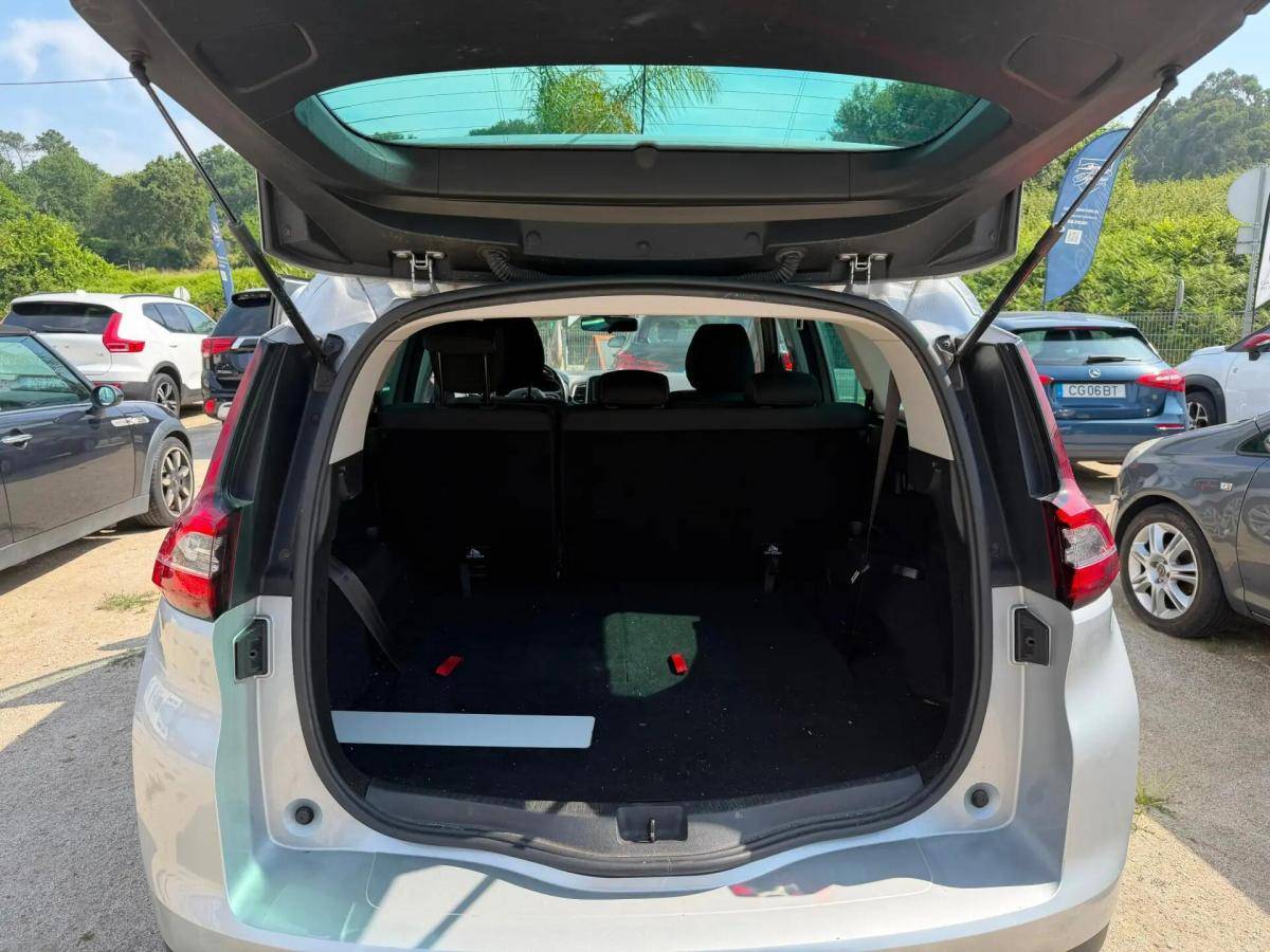 renault-grand-scenic-2019-diesel-1749cc