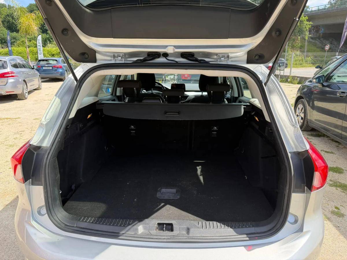 ford-focus-sw-2020-diesel-1499cc