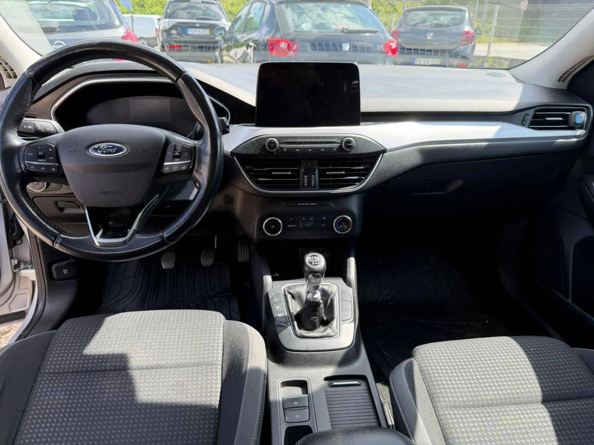 ford-focus-sw-2020-diesel-1499cc
