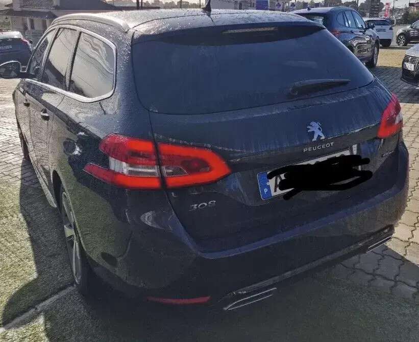 peugeot-308-sw-2020-diesel-1499cc