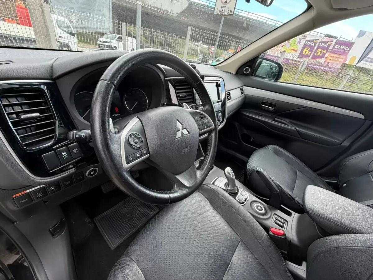 mitsubishi-outlander-2014-hibrido-a-gasolina-1998cc