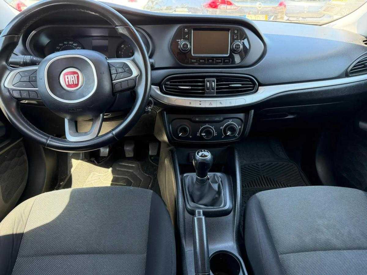 fiat-tipo-station-wagon-2019-diesel-1248cc