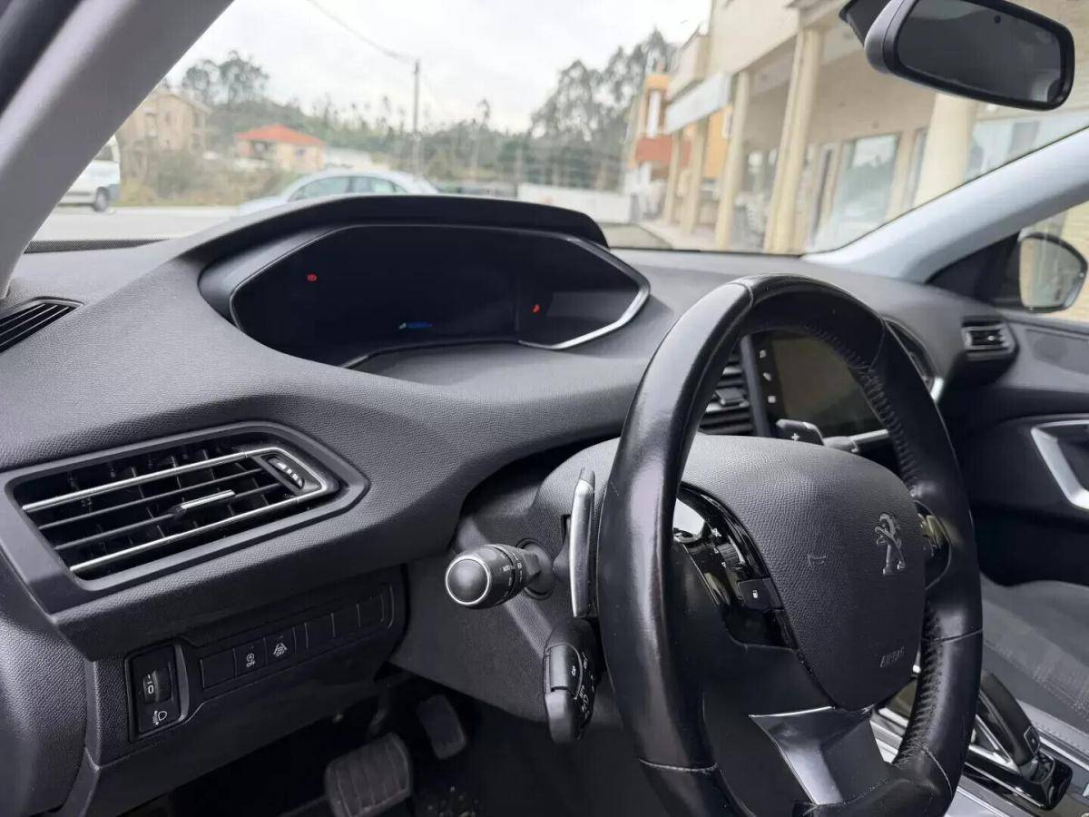 peugeot-308-sw-2020-diesel-1499cc