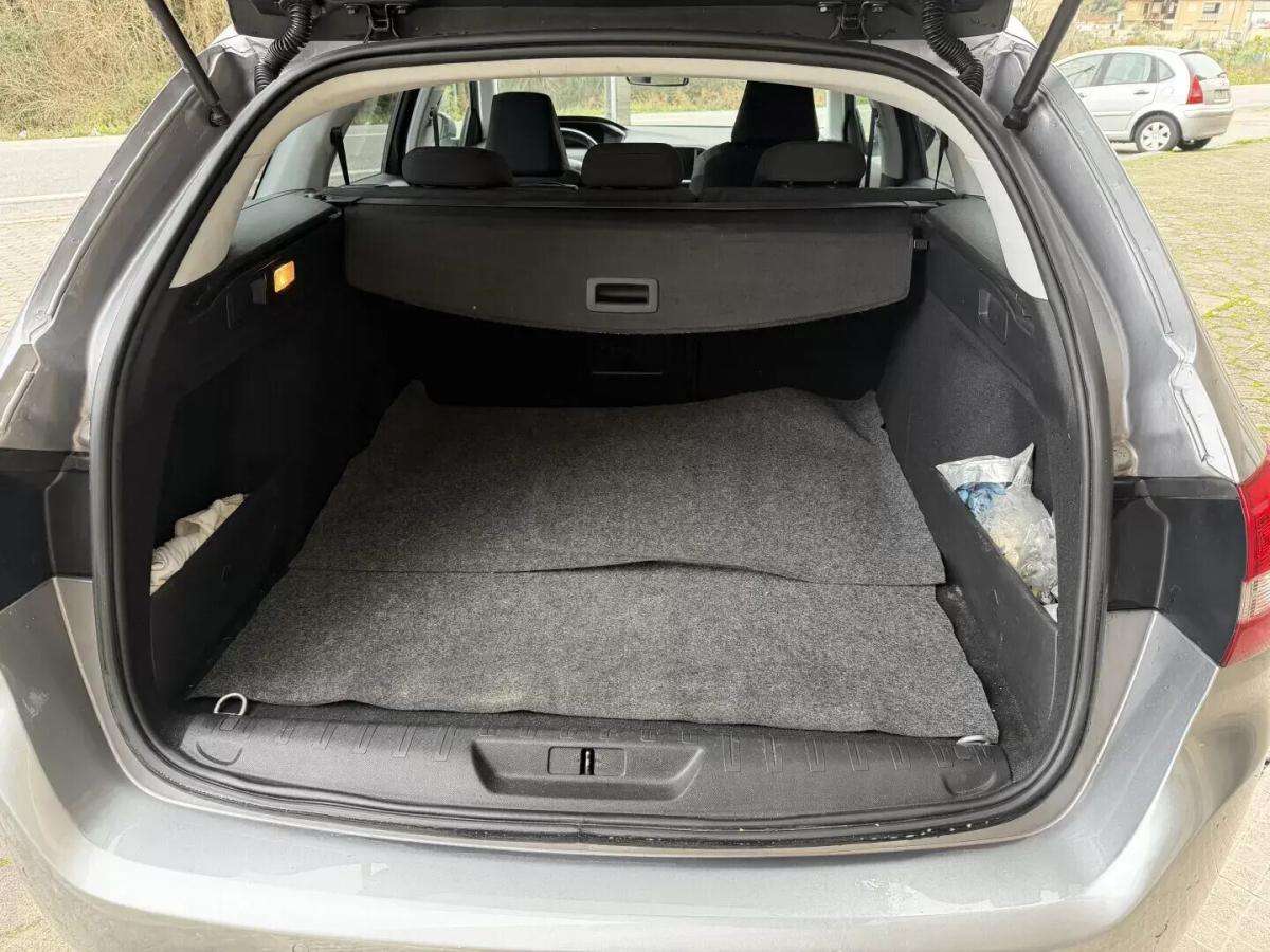 peugeot-308-sw-2020-diesel-1499cc