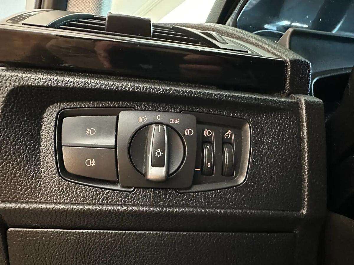 bmw-serie-1-116d-2012-diesel-1598cc