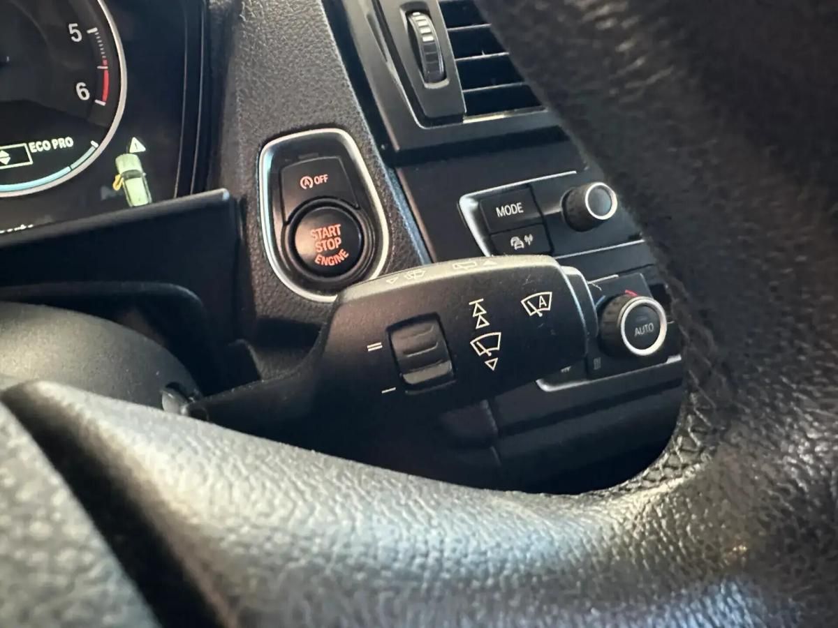 bmw-serie-1-116d-2012-diesel-1598cc
