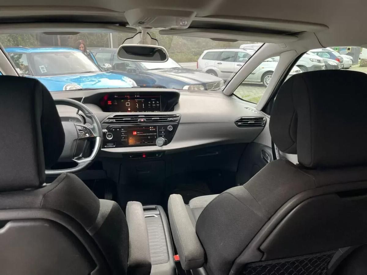 citroen-spacetourer-2018-diesel-1560cc