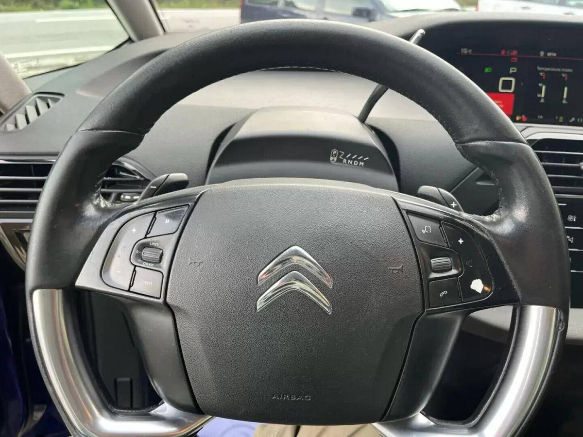 citroen-spacetourer-2018-diesel-1560cc