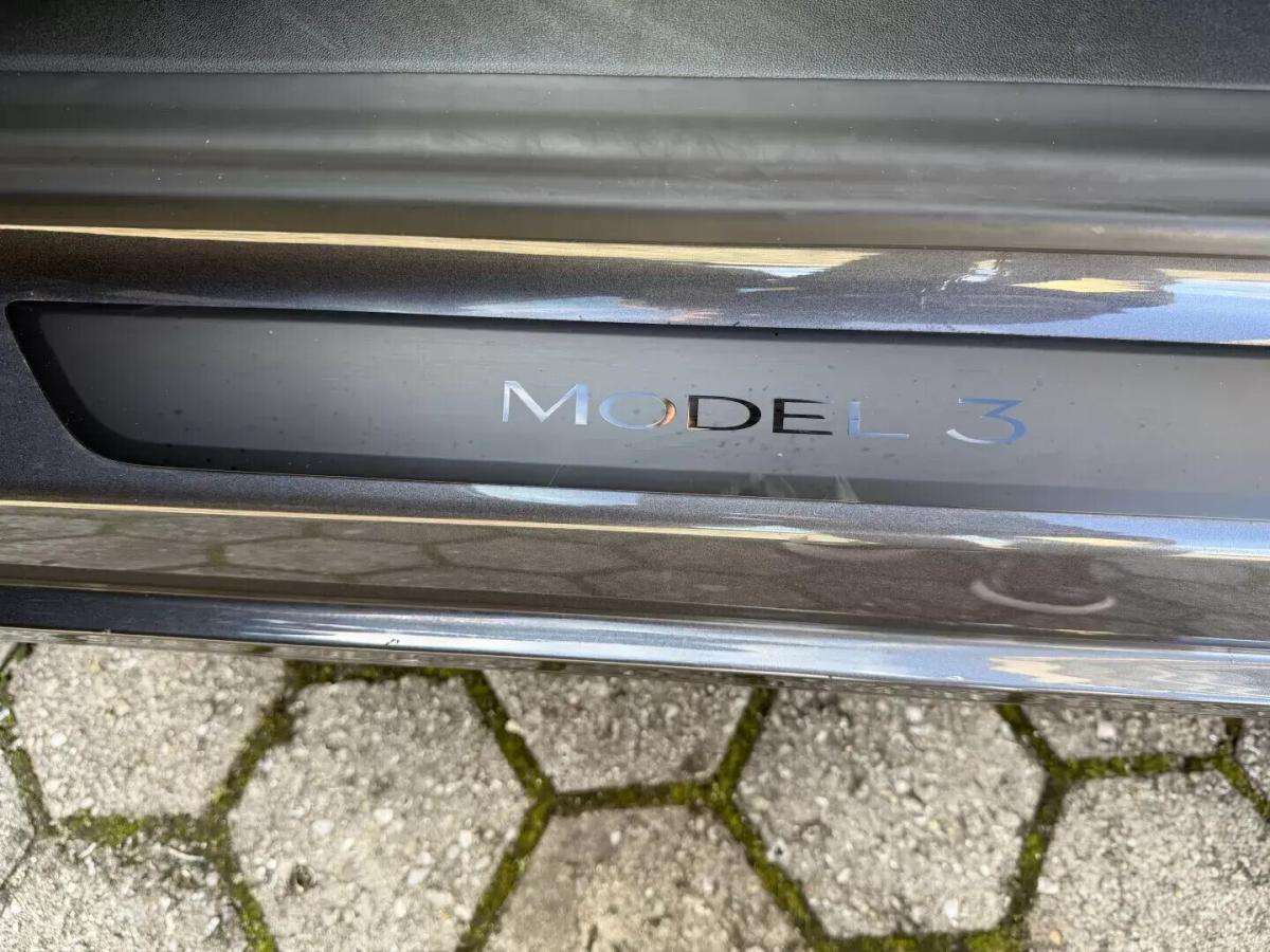 tesla-model-3-2022-eletrico-0cc