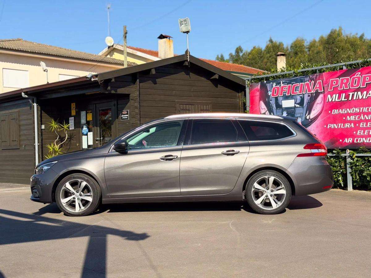 peugeot-308-sw-2018-diesel-1499cc