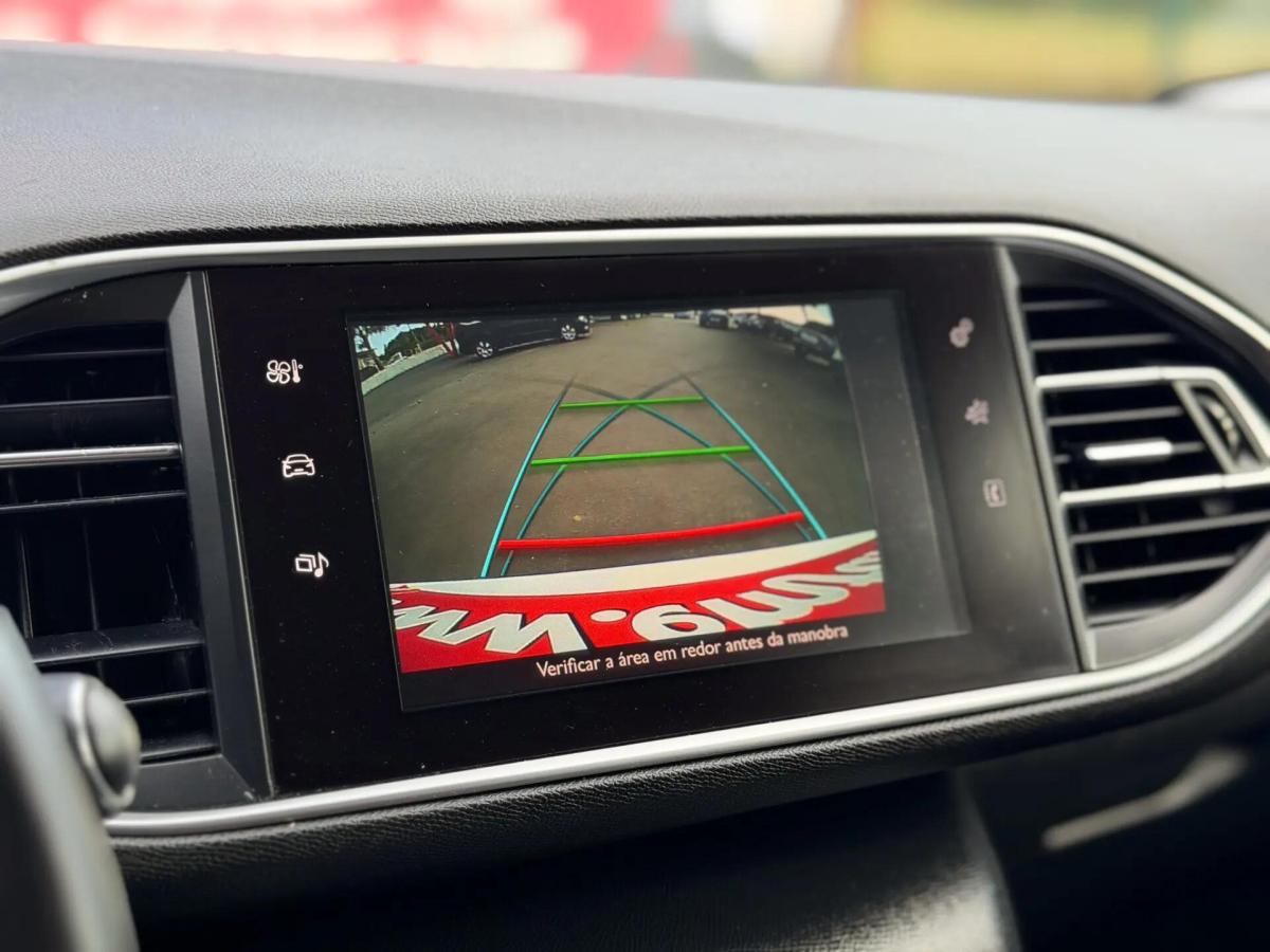 peugeot-308-2015-gasolina-1199cc