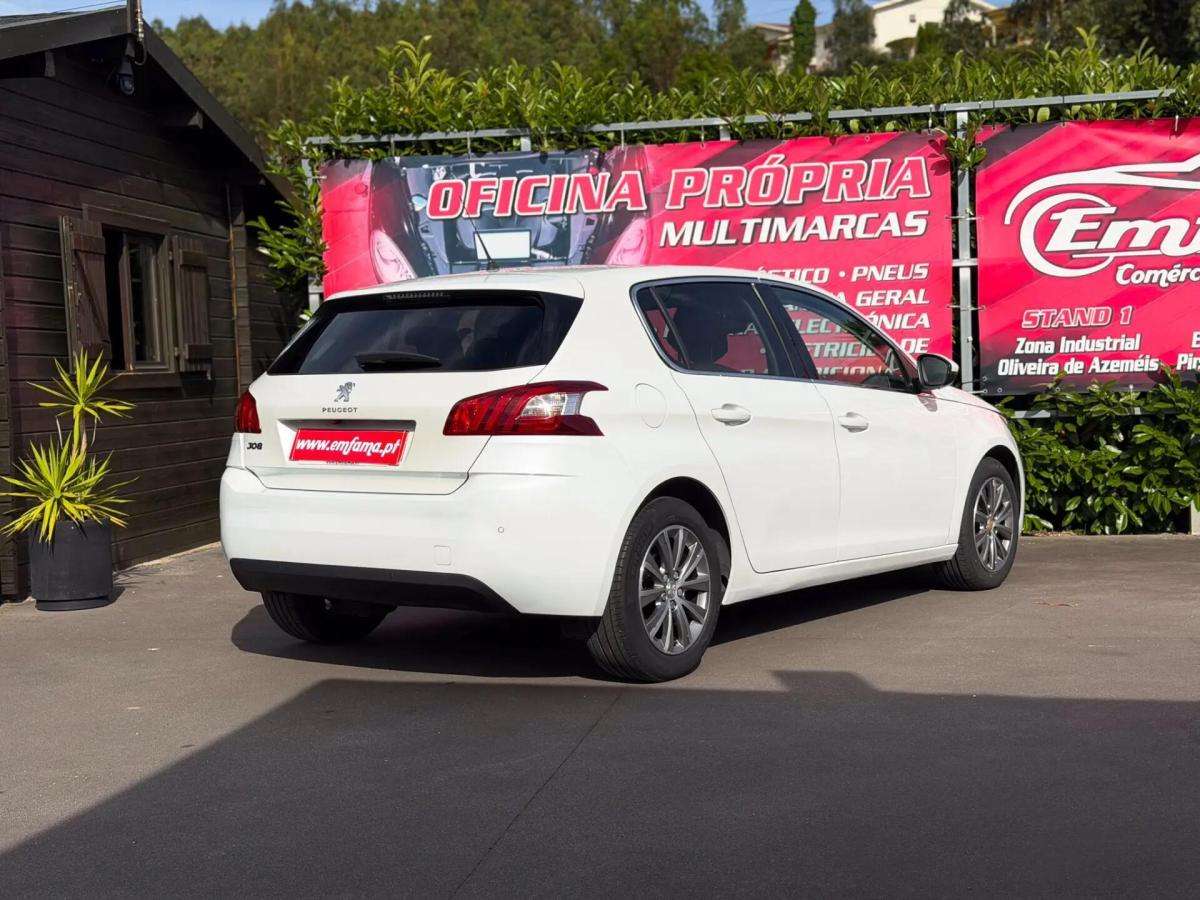 peugeot-308-2015-gasolina-1199cc